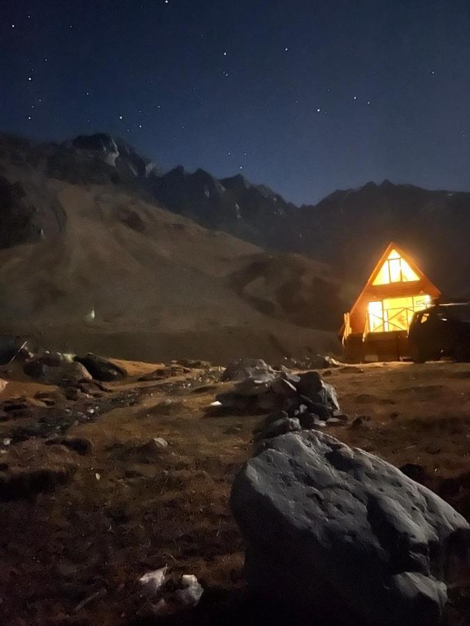 Alone Cottage Kazbegi Zewnętrze zdjęcie