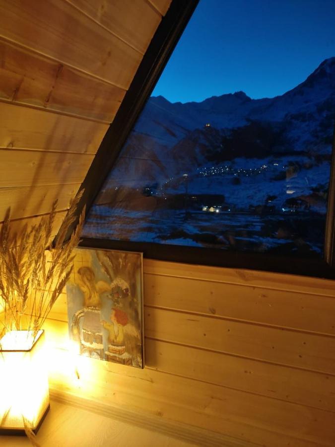 Alone Cottage Kazbegi Zewnętrze zdjęcie