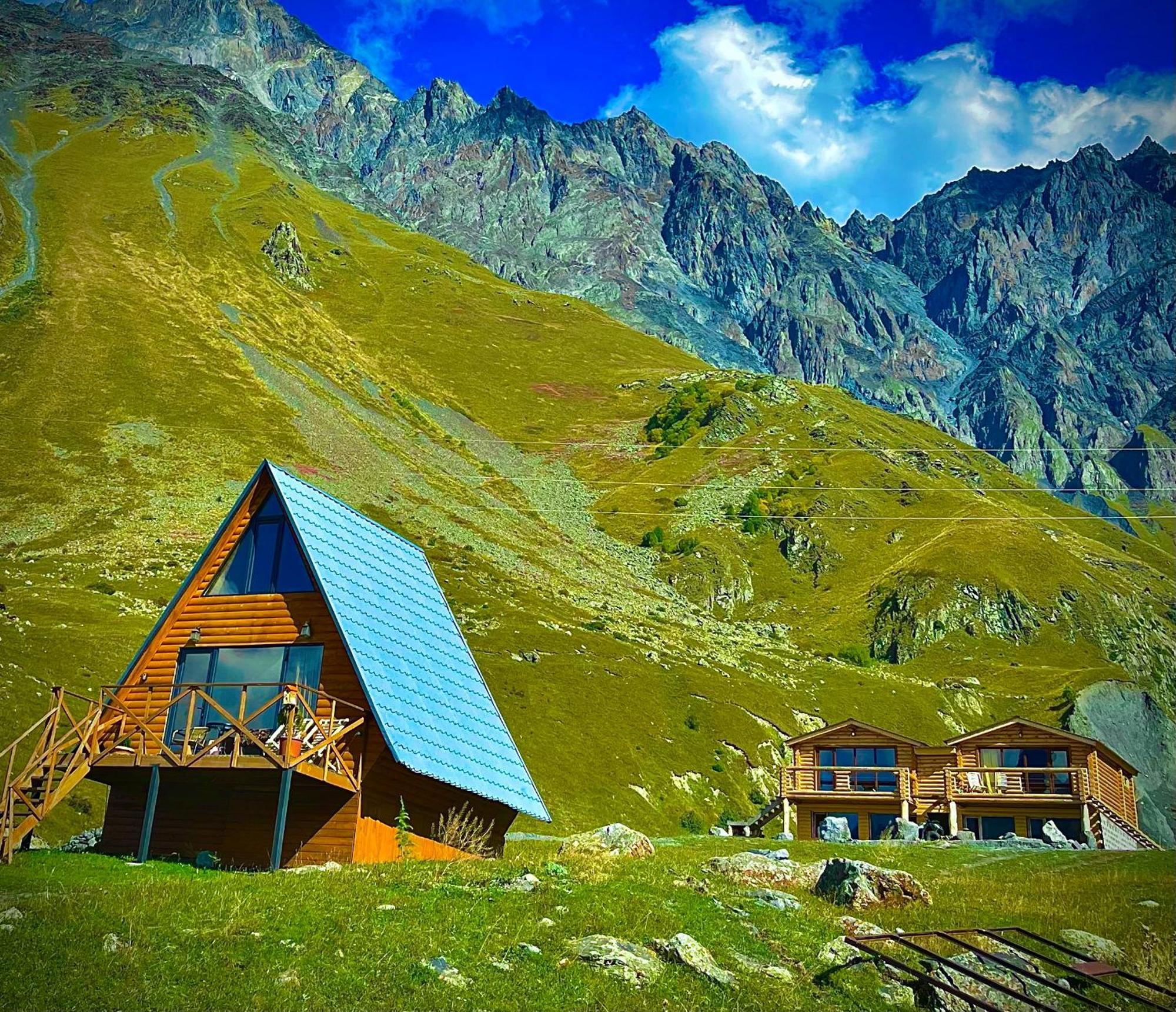 Alone Cottage Kazbegi Zewnętrze zdjęcie